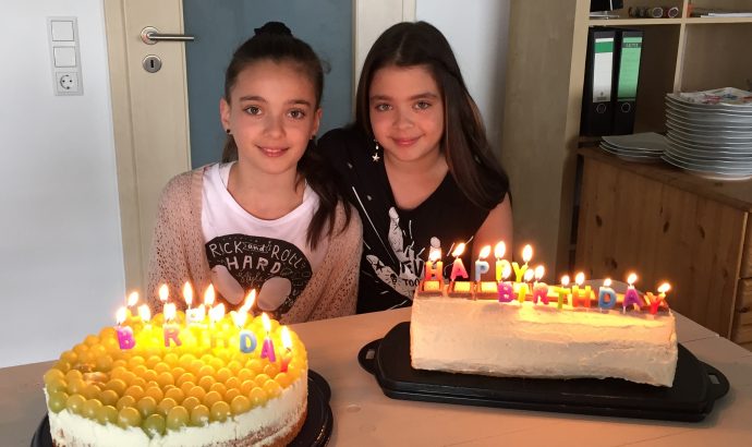 … zwischen Umzugskarton, schmierigen Händen & TV-Angeboten…