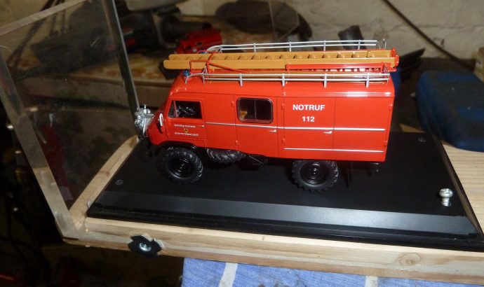 … zwischen Umzugskarton, schmierigen Händen & TV-Angeboten…